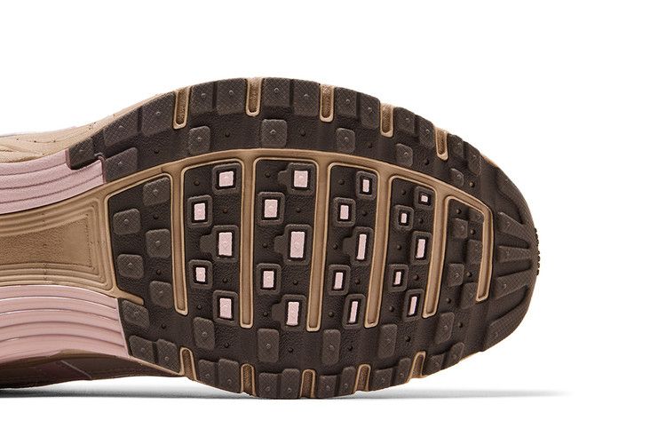 Женские кроссовки Nike P-6000 SE Ископаемый камень Конопляный Розовый Оксфорд Железный камень (Женский)
