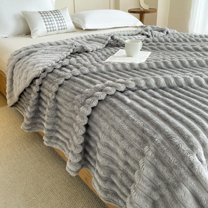 Rabbit Hair Velvet Blanket, Flannel Blanket, Thickened Coral Velvet Blanket, Office Nap Blanket, Light Luxury Air Conditioning Blanket