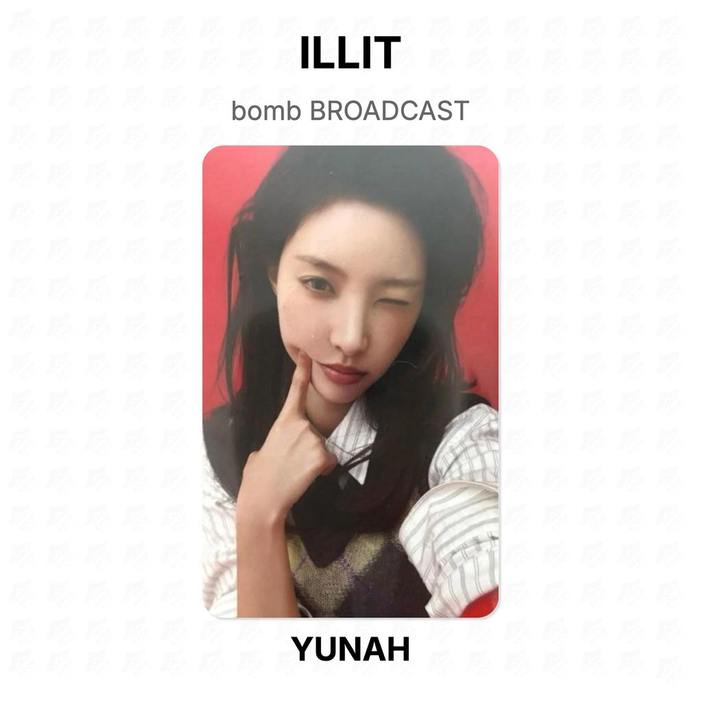 ILLIT Официальная фотокарточка Bomb BROADCAST