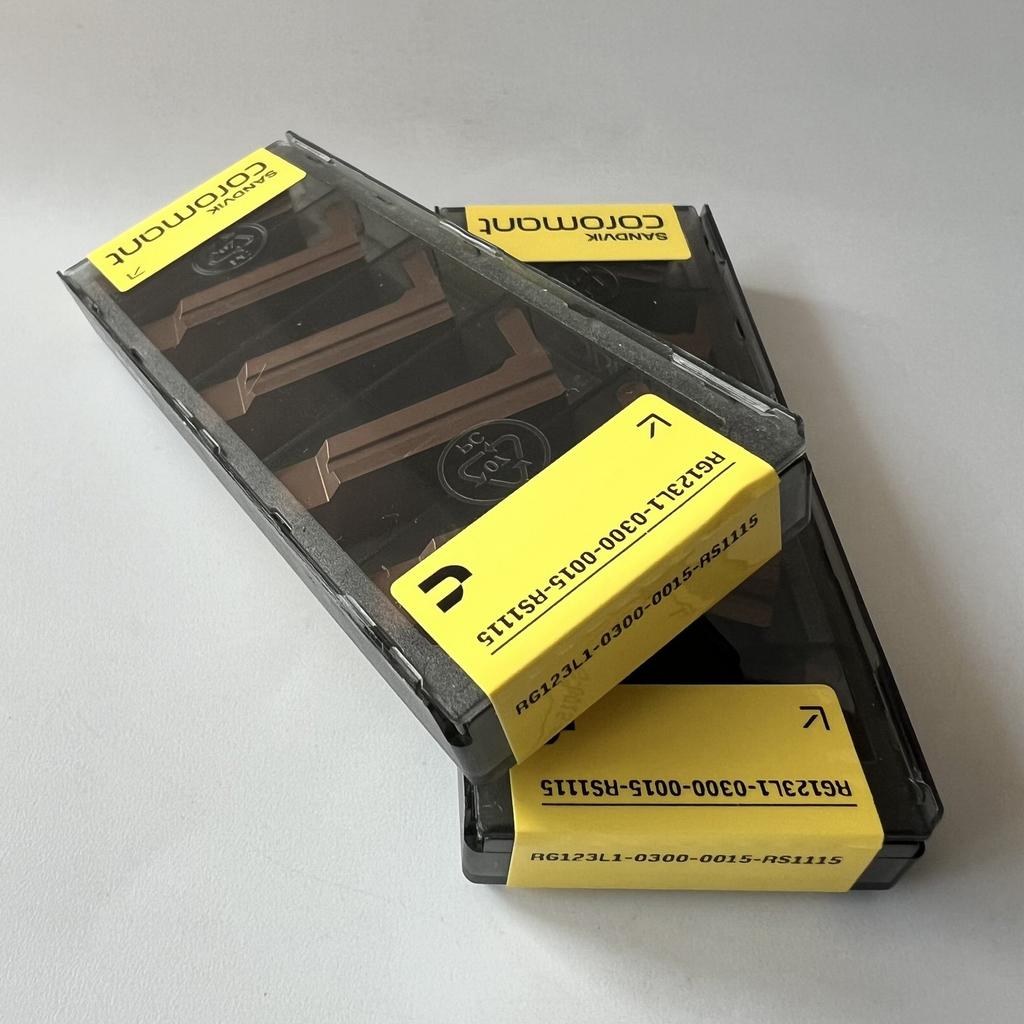 SANDVIK / RG123L1-0300-0015-RS 1115 / Original Swedish hard alloy blade 5 Pcs