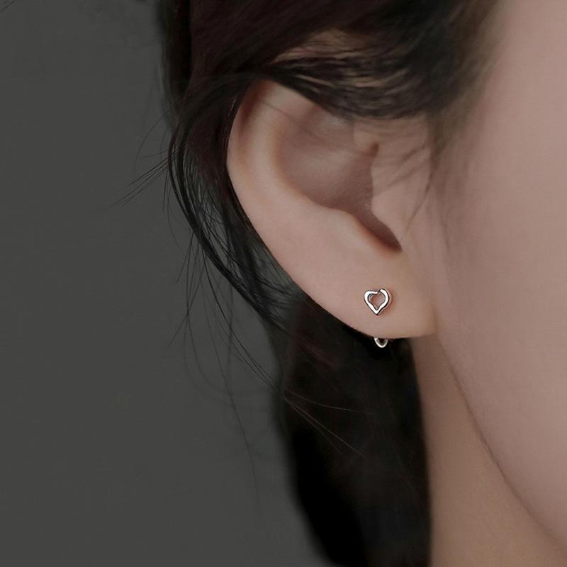 Love Ear Hook Exquisite Exquisite Versatile Sweet Mori Small Stud Earrings Commuting Fashion Hollow Design Heart Earrings