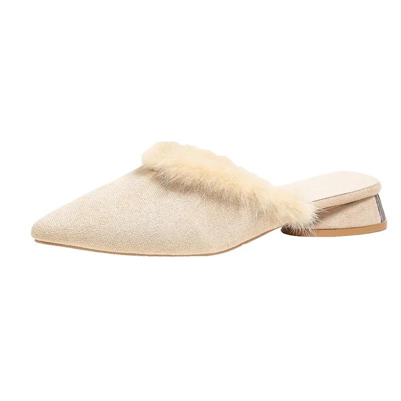 Fashion Sexy Pointed Toe Lady Mules 2024 New Korean Style Fashion Faux Fur Women's Slippers Comfortable Square Heel Large Size Slippers