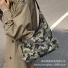 Leopard print canvas bag women's large capacity 2025 new autumn and winter leisure shoulder underarm bag college student class tote bag