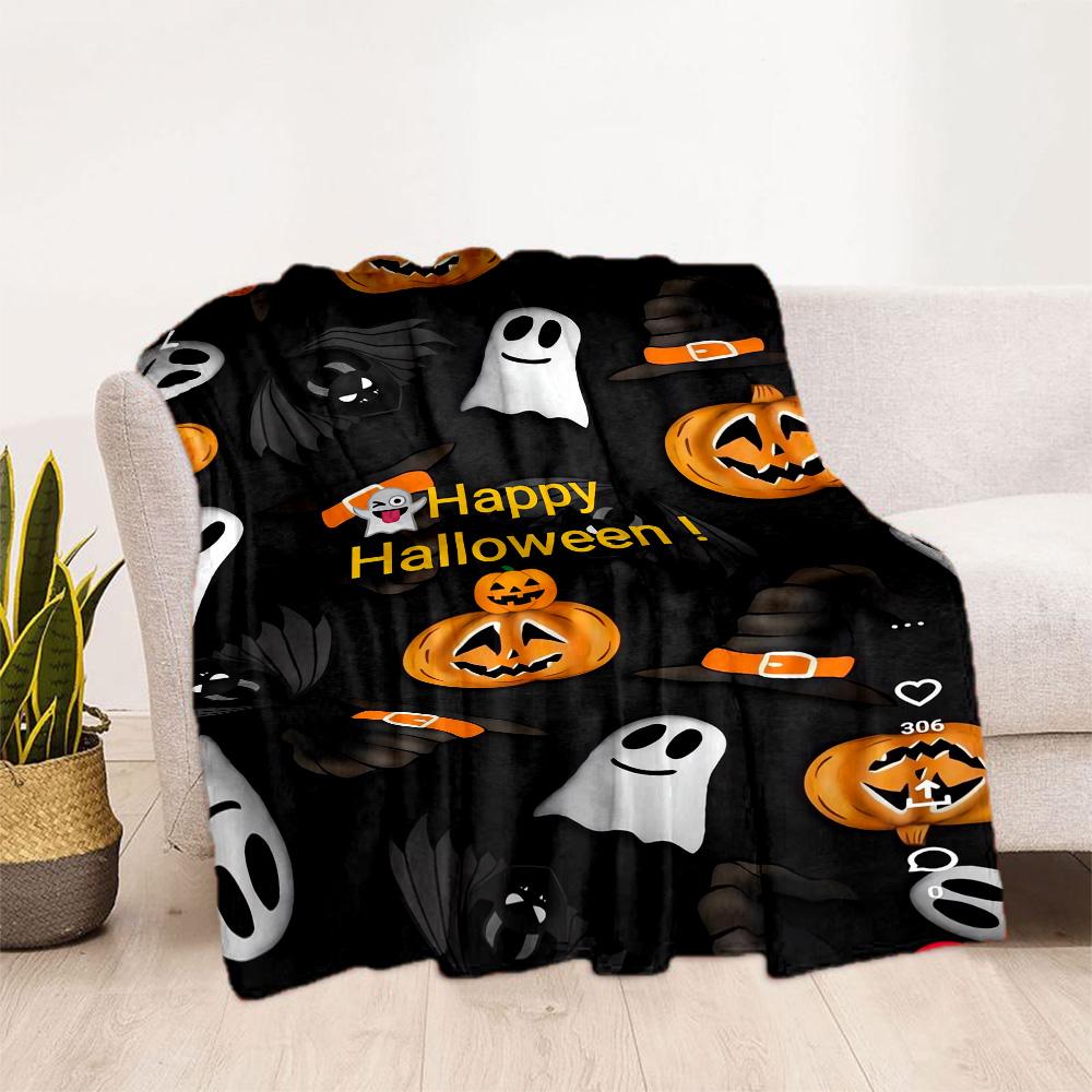 Halloween 45 Blanket Soft & Cozy Suitable for Bed Picnics Bedding for All Seasons Modern Style Ideal Gift for Friends Family Couples Picnic