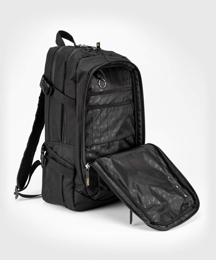 Рюкзак CHALLENGER PRO EVO BACKPACK x [VENUM] (Черное золото)