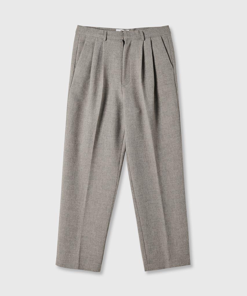 FRAGE Tapered Double-Pleat Slacks – Oat Grey
