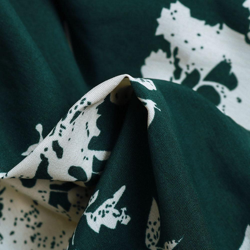 Женское весеннее платье с V-образным вырезом и рюшами и длинными рукавами с нерегулярным принтом и цветочным принтом