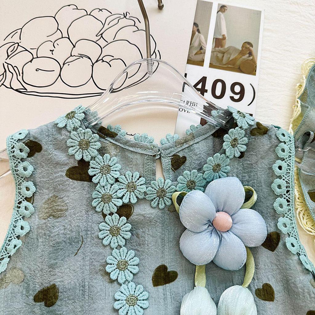 Girls' Heart & Daisy Sleeveless Vest and Floral Bow Knot Shorts Set