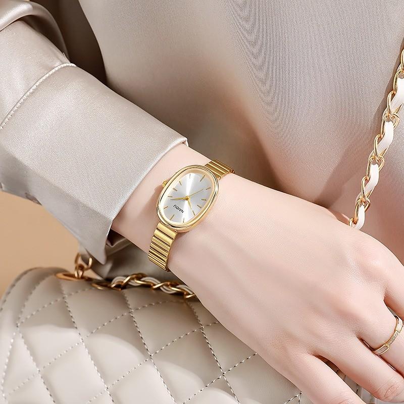Oval Dial Bamboo Strap Women's Quartz Watch Stainless Steel Luxury Design for Girls Gift