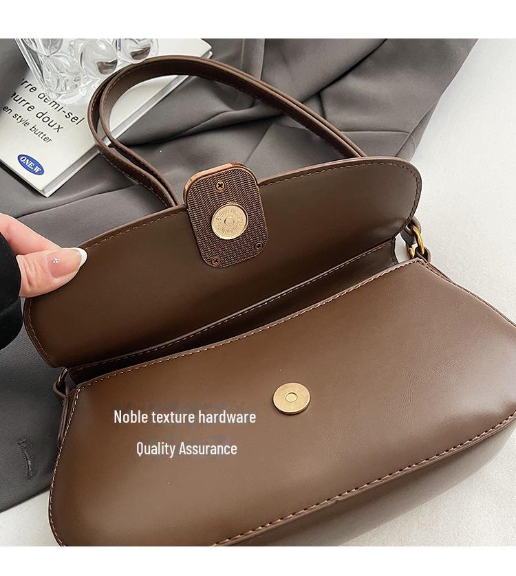 Versatile Women's Crossbody Underarm Bag - 2024 Autumn/Winter Trend, Fashionable One-Shoulder Small Square Design