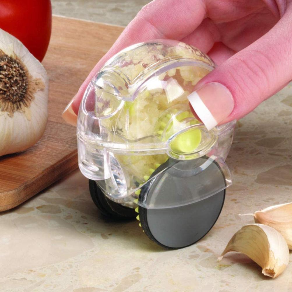 Garlic Mincer Garlic Chopper Rolling  Manual Garlic Crusher with Wheel Kitchen Gadget Tool
