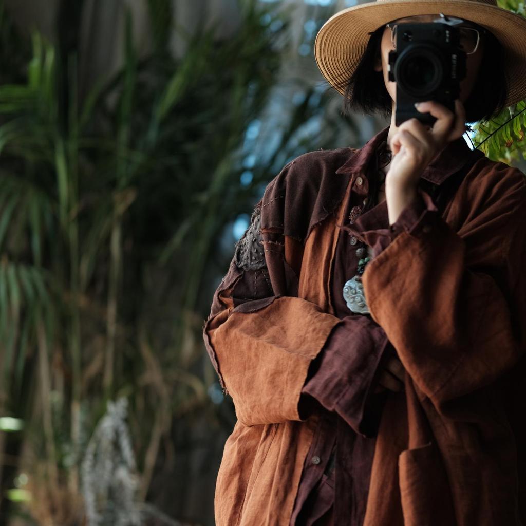 Винтажный льняной халат с вышивкой в виде снежинок