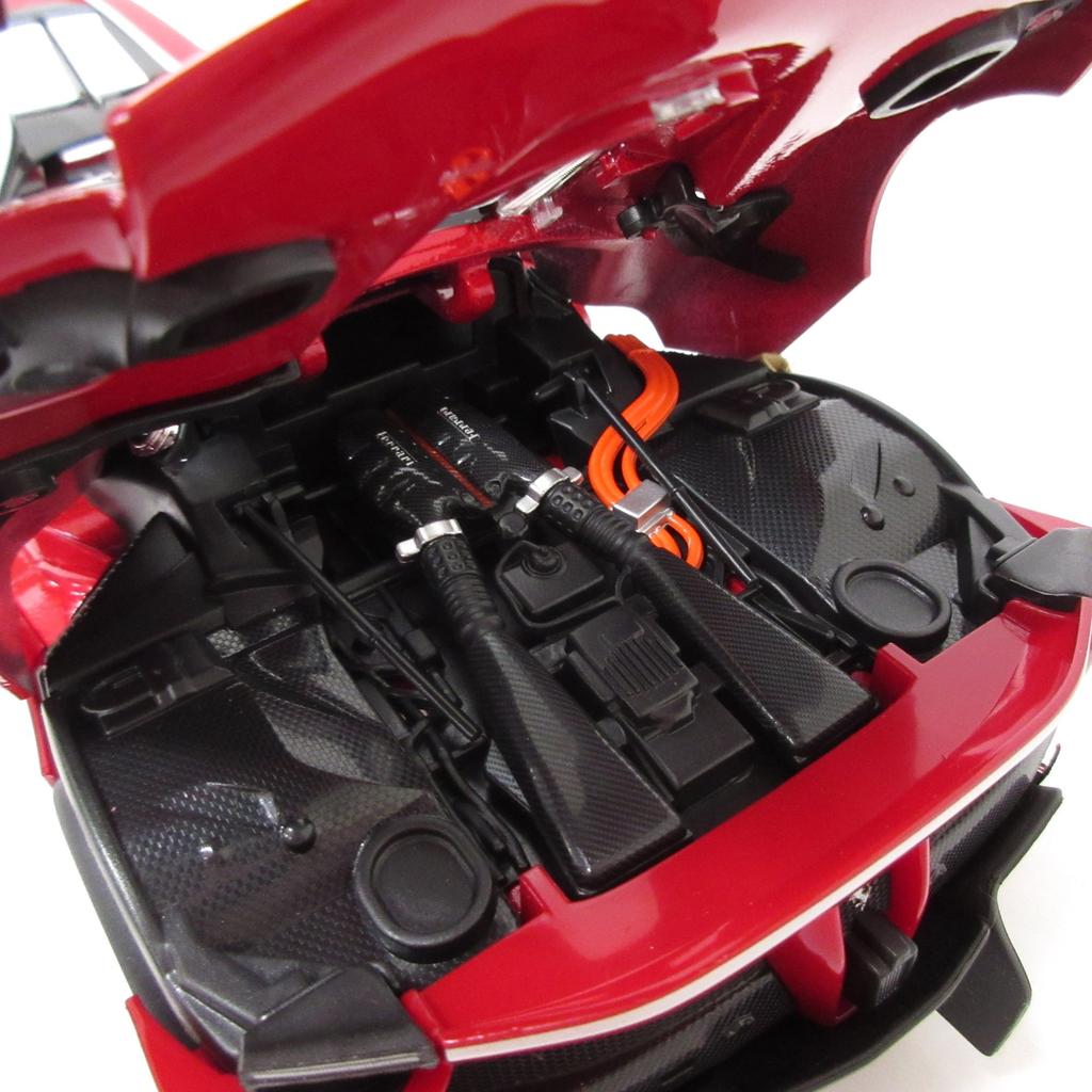 Bburago Ferrari Race Play Series FXXK Diecast Car & 118 200-460