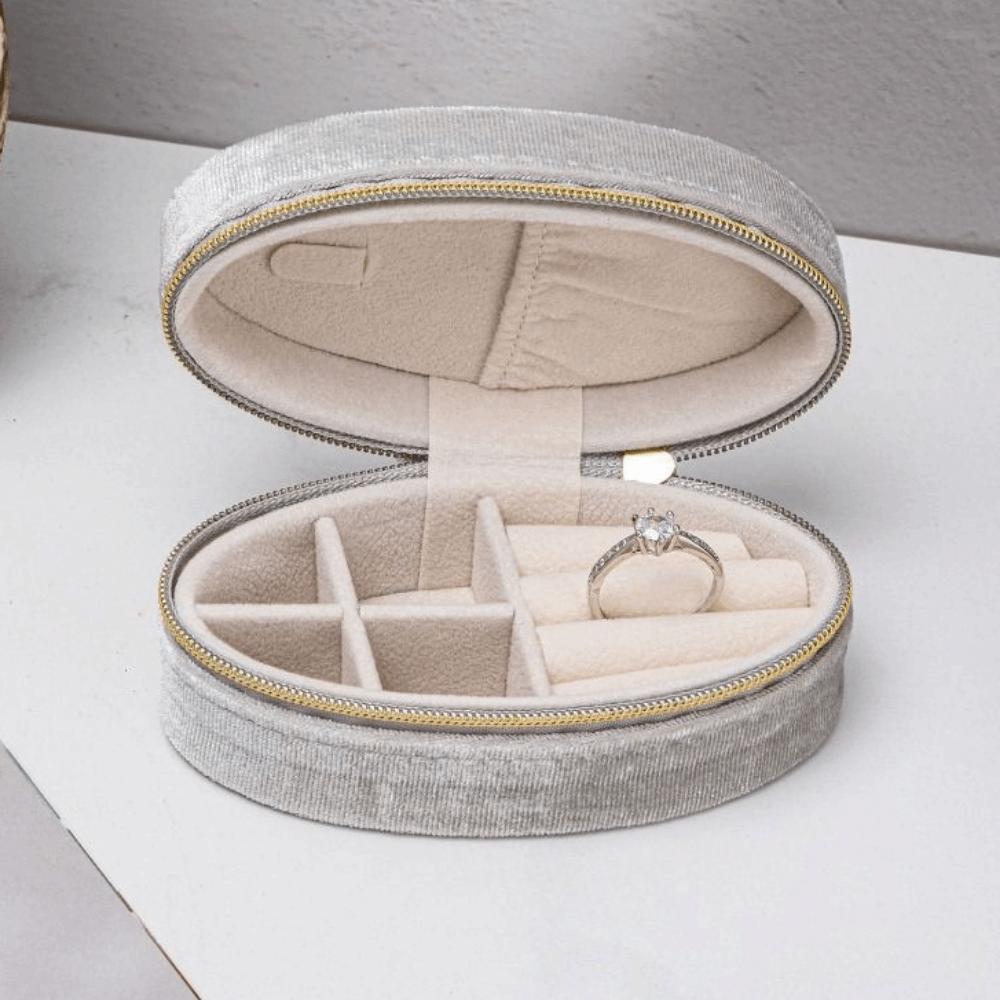 Oval Shape Velvet Jewelry Display Box Divided Compartments Travel Jewelry Case Wedding Gift