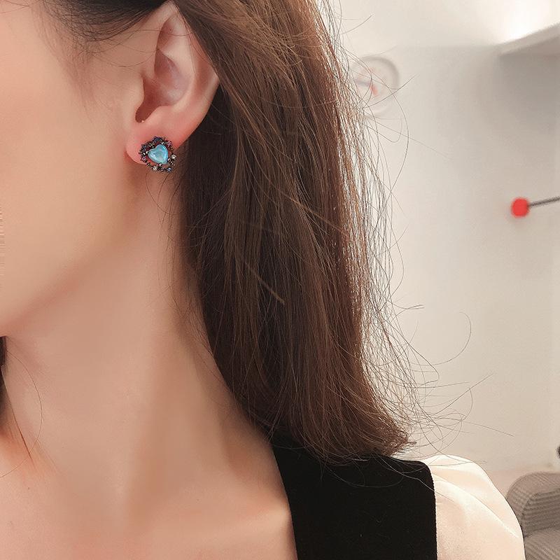 Серьги-клипсы из серебра 925 пробы с черным сердцем и кристаллами цвета дымчато-голубой дымки, корейский стиль