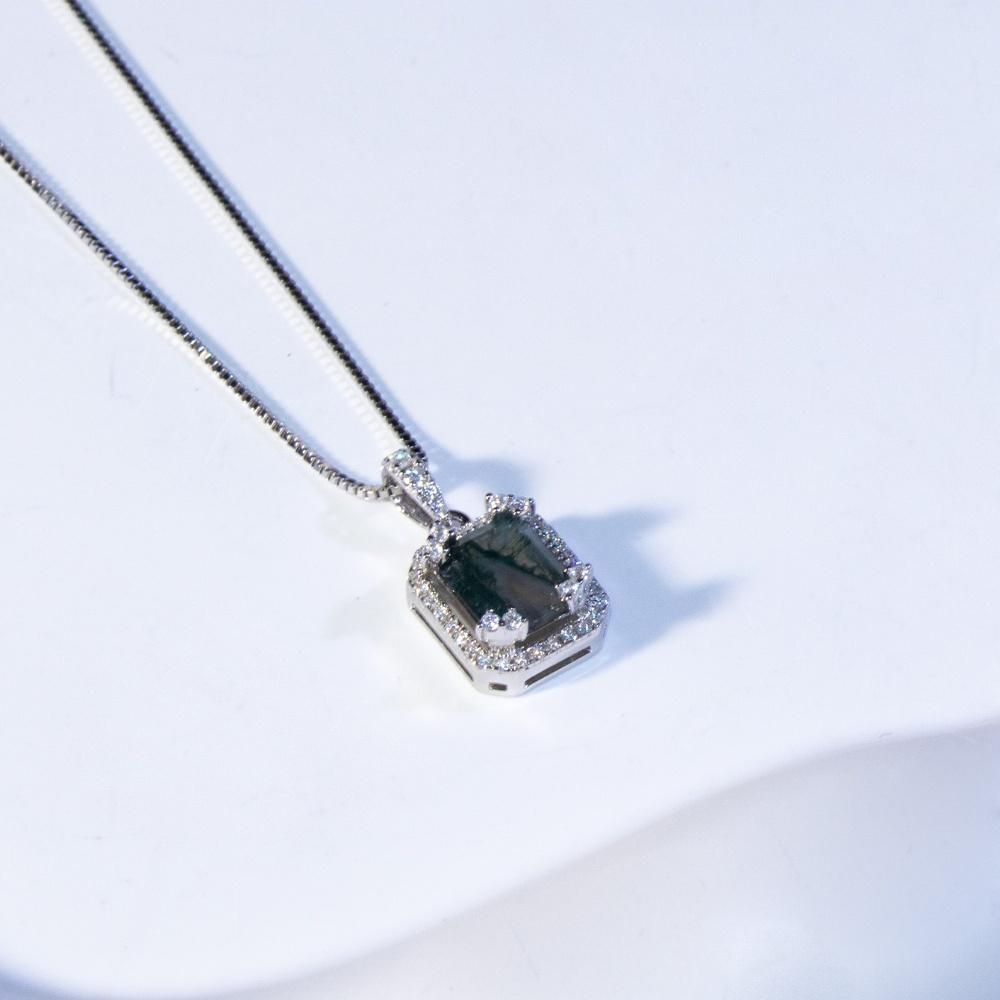 Легкое роскошное ожерелье из зеленого мохового агата S925 пробы, модная простая квадратная подвеска из водного агата на ключицу