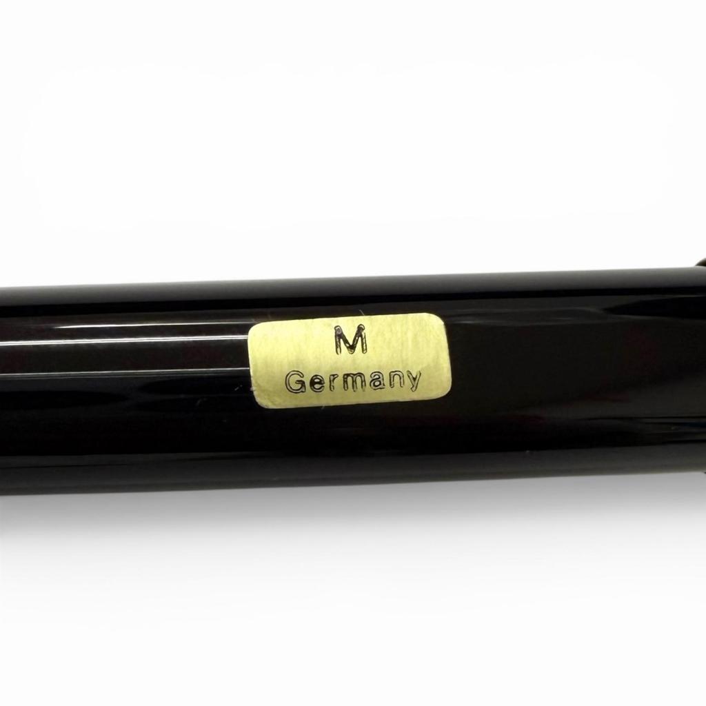 Excellent MONTBLANC fountain pen Meisterstück Classic black 14K mens Used