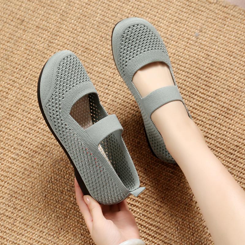Mom Shoes Summer New Mesh Breathable and Comfortable Women's Mesh Shoes Soft Sole Fly-woven Hollow Summer One-pedal Mesh Shoes