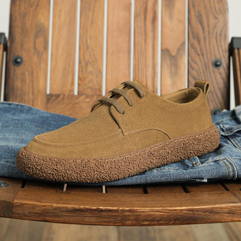 2025 весна и лето новая повседневная обувь мужская замшевая матовая коровья кожа корейская версия легкая дышащая мягкая подошва шнуровка рабочая обувь мужская
