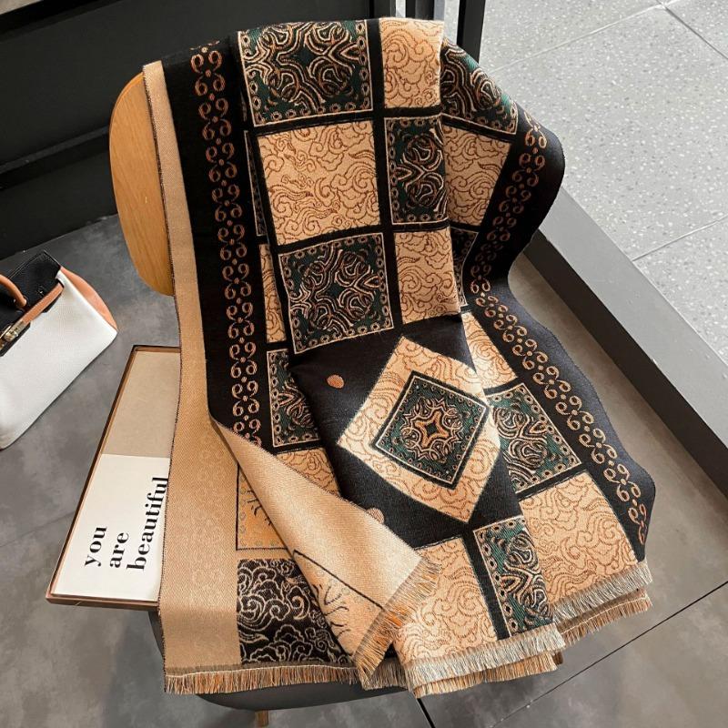 Имитация кашемирового шарфа женский осенне-зимний новый ретро-тотемный платок утолщенный теплый свободный шарф с бахромой