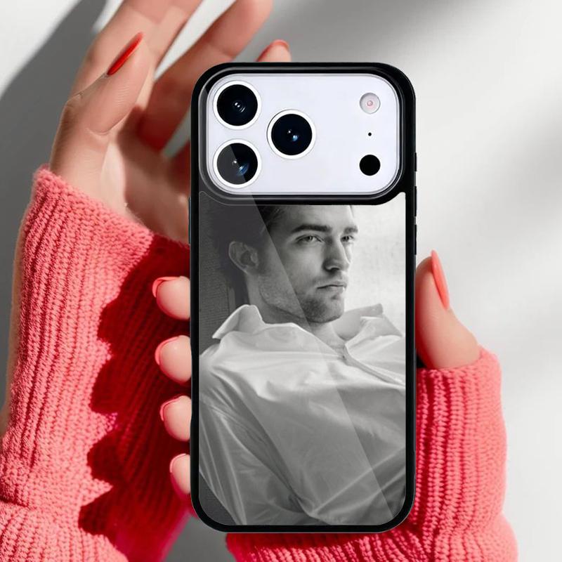 Чехол-подставка для телефона с Робертом Паттинсоном для iPhone 17 Air 16e 15 14 13 Pro Max Задняя крышка для 12 11 Pro Coque