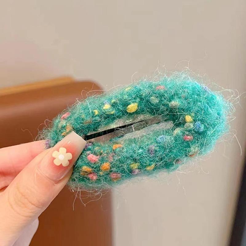 Корейская красочная плюшевая заколка для волос для женщин Ins Winter Temperamenta Duckbill Clips Hairpin Sweet Girl Hair Accessories