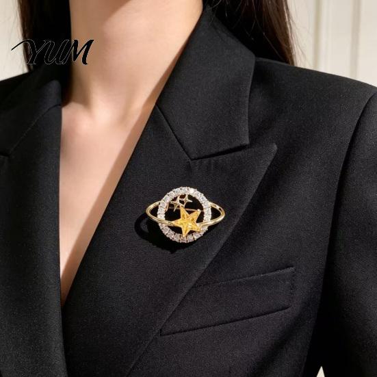 Star Planet Brooch Rhinestone Pin, Hollow Badge Decorative Secure Pin Jewelry, Clothing Accessory for Suits Coats Scarves Shawls Bags Elegant