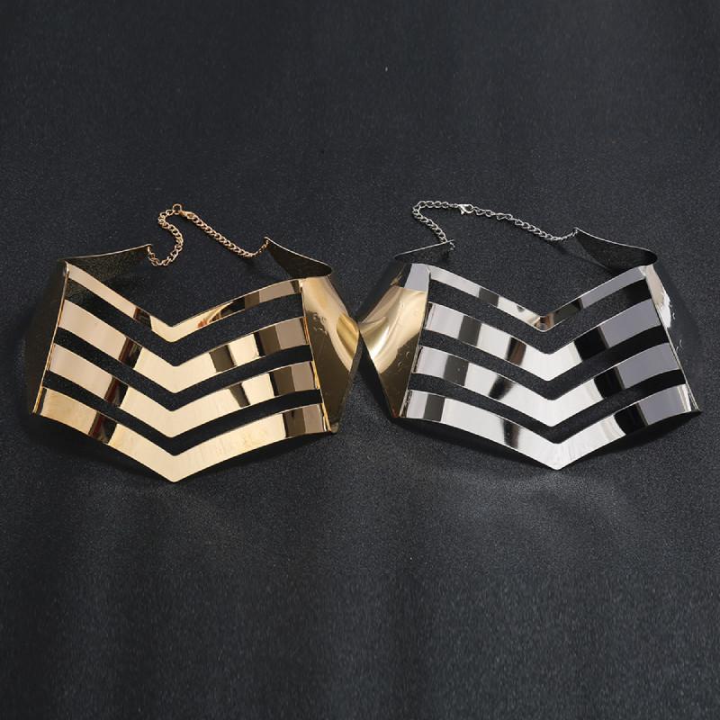 Fashionable V Shaped Hollow Design Women Metal Necklace Collar Choker For Fashion Enthusiasts