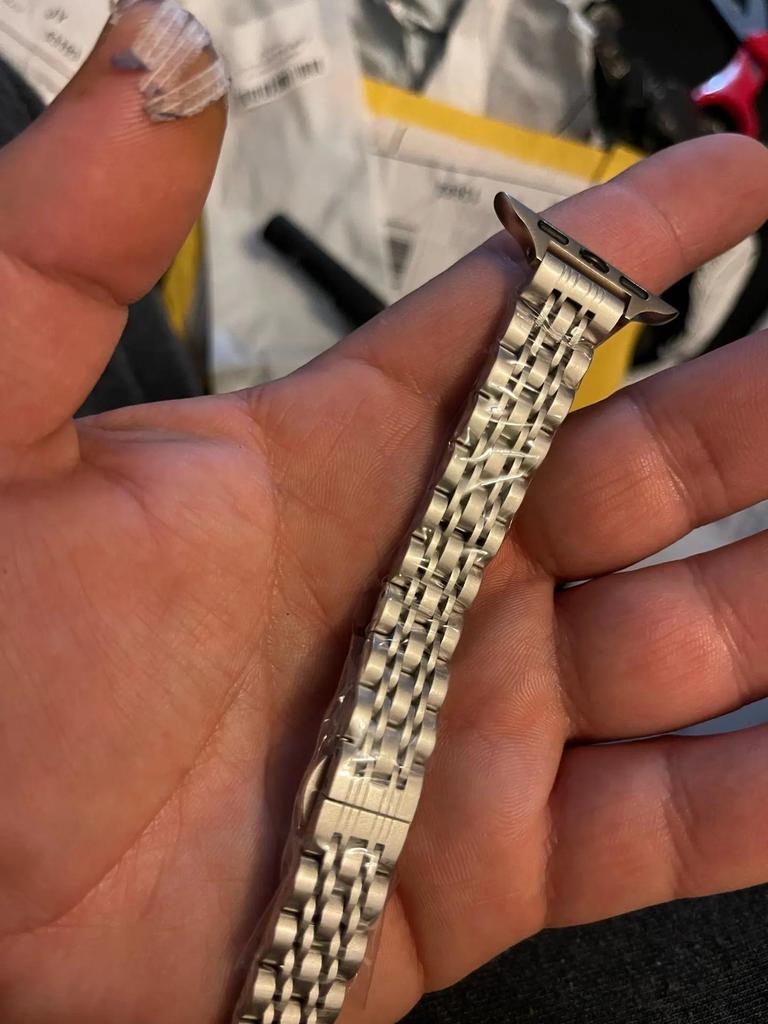 Семирядный браслет из нержавеющей стали с тонкой талией для моделей Apple Watch 9-5, Ultra 2