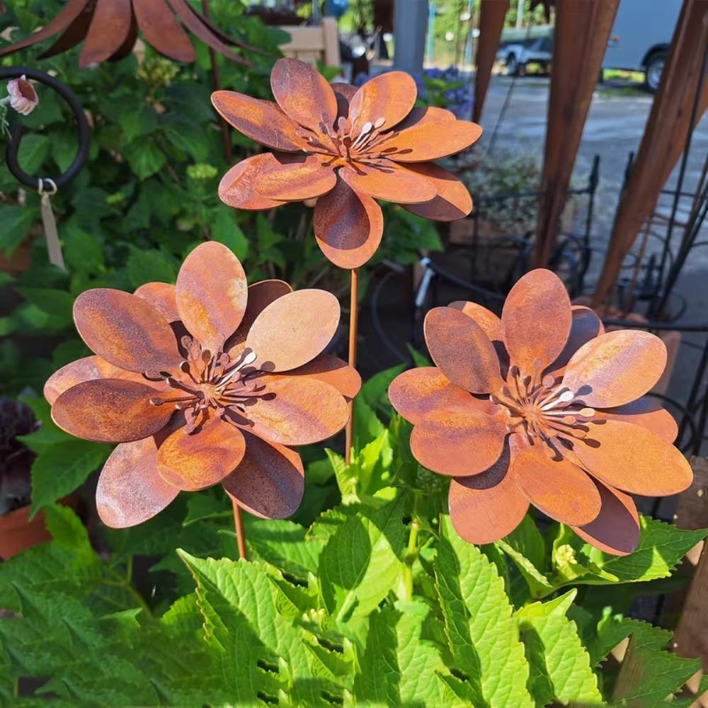 Vintage Metal Floral Stake Cast Iron Flower Yard Art Decor Rustic Plant Stakes Outdoor Use