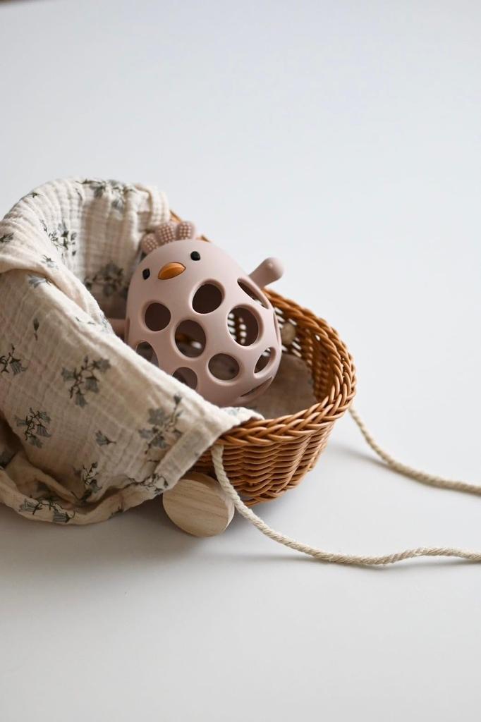 Fika Под присмотром воспитательницы детского сада мамы Силиконовый мяч Kokko Развивающая игрушка Первая игрушка Pink Kobe's