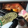 Перчатка для духовки с изображением кошачьей лапы, микроволновая печь, рисунок в виде мультяшного животного, утолщенная теплоизоляционная перчатка, стойкая к искуственному приготовлению пищи на гриле, прихватки для выпечки
