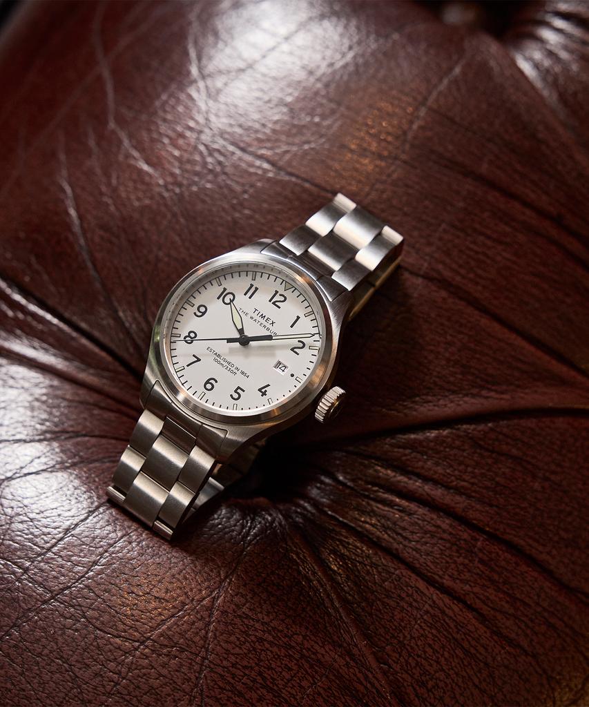 Taimaegseu Waterbury Ace Stainless Steel Bracelet Watch 41Mm