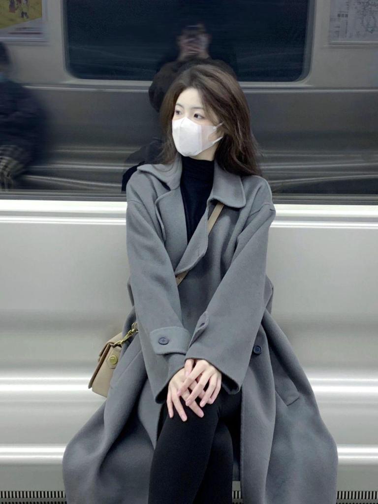 2025 Autumn/Winter Women's Gray Wool Coat - Petite Korean Hepburn Style