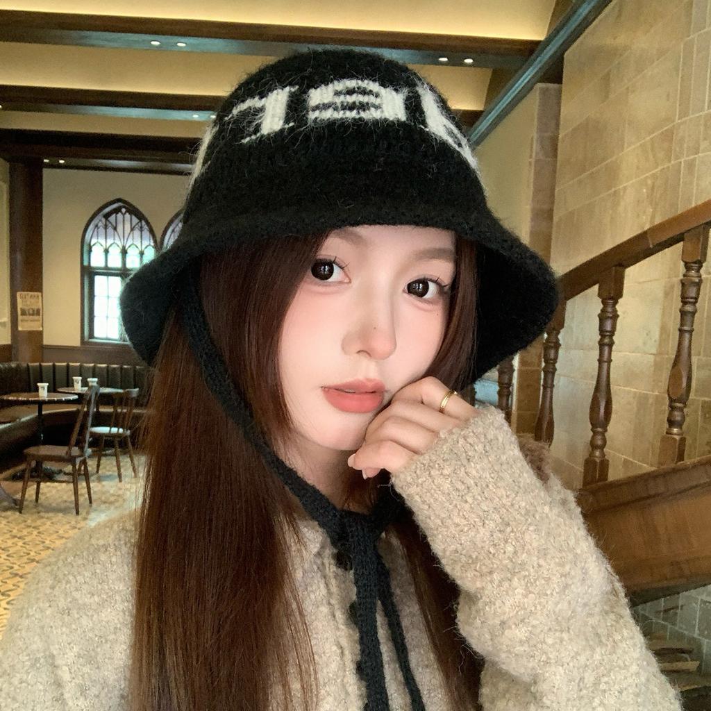 New Korean version ins~ Letter knitted basin hat women's autumn and winter versatile face small warm bucket hat bucket hat