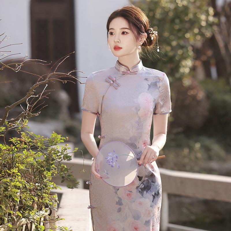 Summer new double-layer jacquard silk long catwalk and thin temperament cheongsam 1011 improved young slim fit