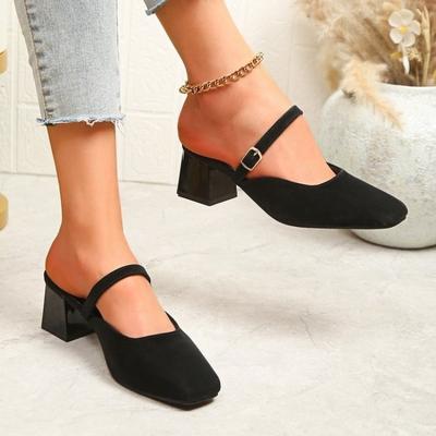 Модная женская обувь 2025 Горячая распродажа Женские тапочки с закрытым носком Модная уличная нарядная Новая пряжка на ремне Большой размер Бестселлер Каблуки Женщины