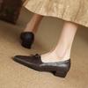 Мода 2025 Новое поступление Мягкая натуральная кожа Женские туфли на каблуке Квадратный носок Удобные Модные Повседневные Туфли на низком каблуке Обувь на четыре сезона