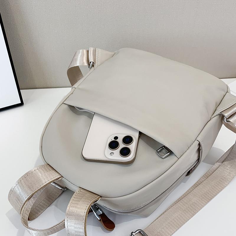 Large Capacity Backpack Women's Lightweight Commuter Travel Backpack Student Schoolbag