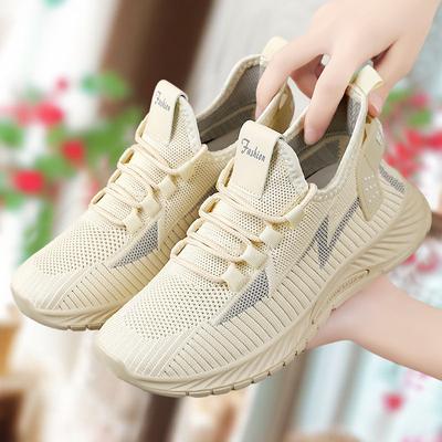 Женская обувь с мягкой подошвой не утомляет ноги. Летняя новая обувь женские универсальные дышащие кроссовки из сетки с плетением 'муха'