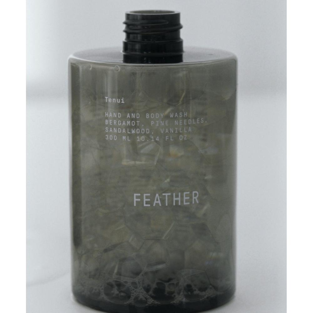 Гель для душа и тела Tenui HAnd And Body Wash Feather 300 мл