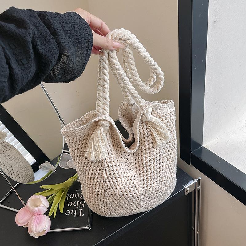 Плетеная ажурная сумка-тоут большой вместимости для женщин, летняя новинка, модная плетеная сумка через плечо из соломы, в отпускном стиле, пляжная женская сумка