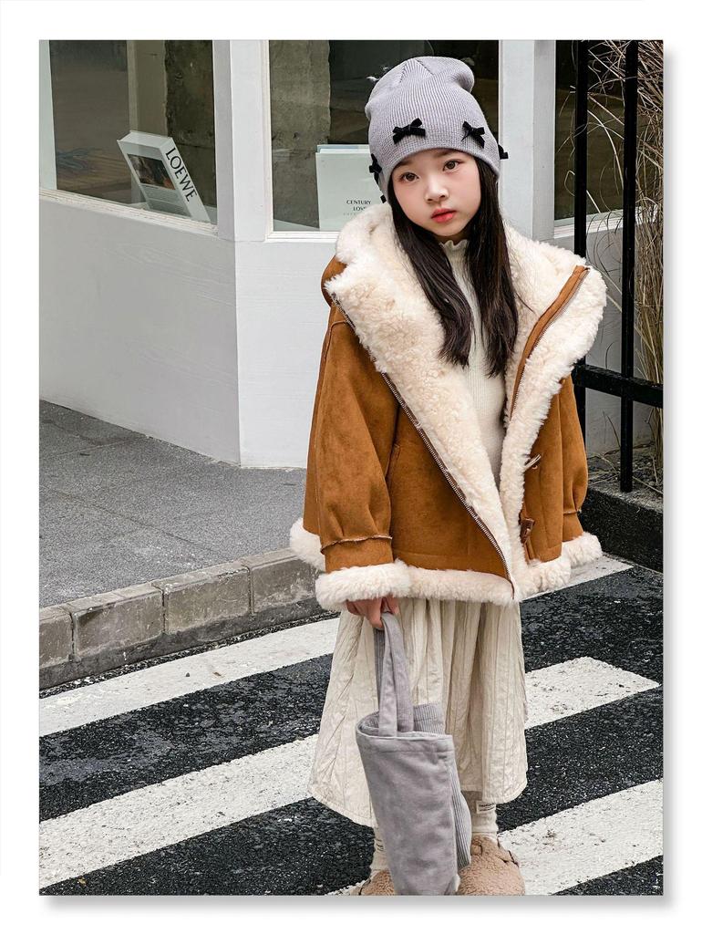 Детское пальто из искусственной овчины с капюшоном в корейском стиле - Зимнее теплое цельное пальто на пуговицах-дафлкотах для мальчиков и девочек