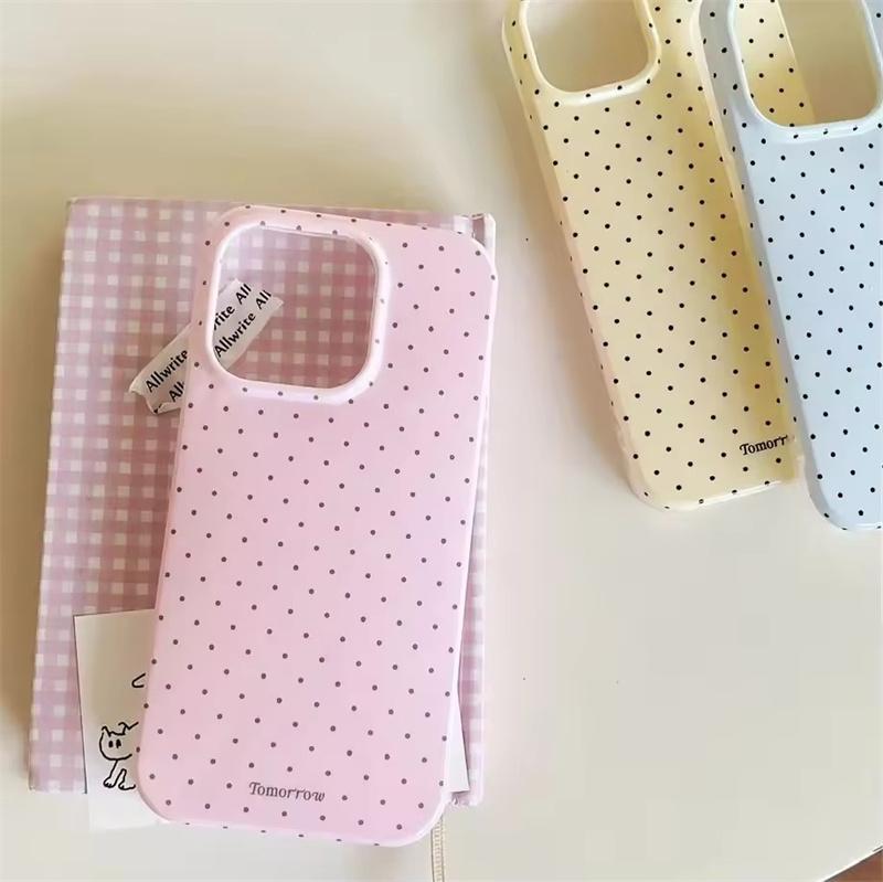 Ультратонкий чехол в горошек для iPhone 15/14/13/12/11 Pro Max - ударопрочный и стильный чехол