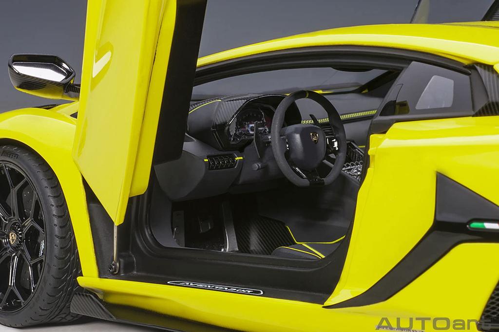 AUTOart Lamborghini Aventador SVJ Pearl Yellow Готовый продукт 1/18