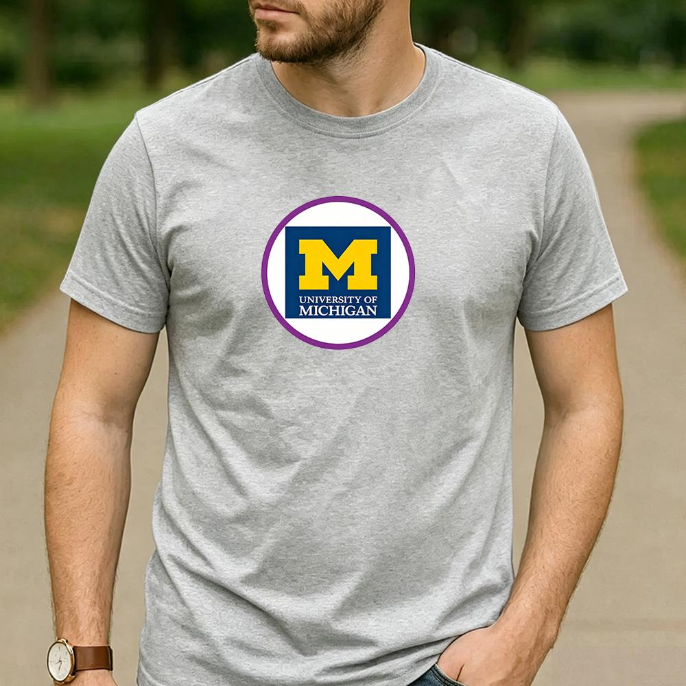 Vintage Retro University of Michigan Logo Cotton Graphic T Shirt Unisex Short Sleeve Alumni Graduate Holiday Birthday Gift Top