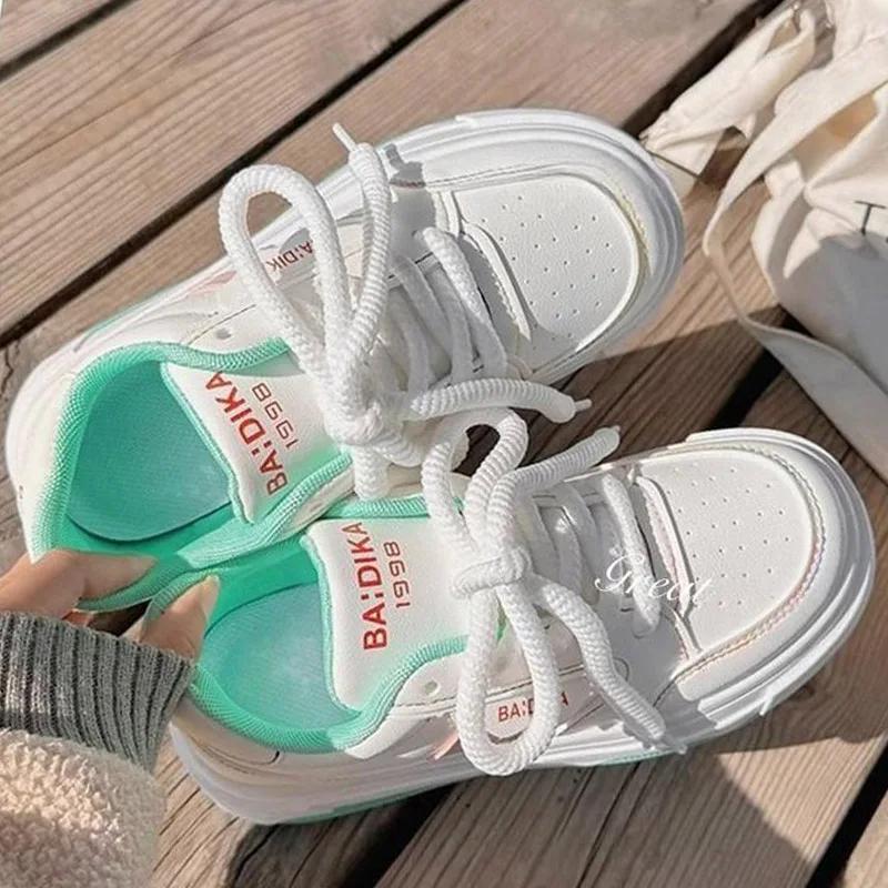 Autumn Women Sneakers Platform Sport Shoes Female Flat Casual Shoes Breathable Lace Up Tennis White Vulcanized Shoes for Women