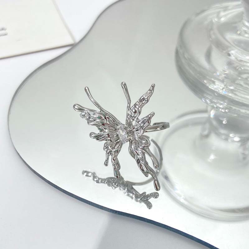 Винтажное панк-металлическое черное розовое жидкое кольцо-бабочка для женщин, преувеличенное регулируемое кольцо с изображением животных, эстетические украшения