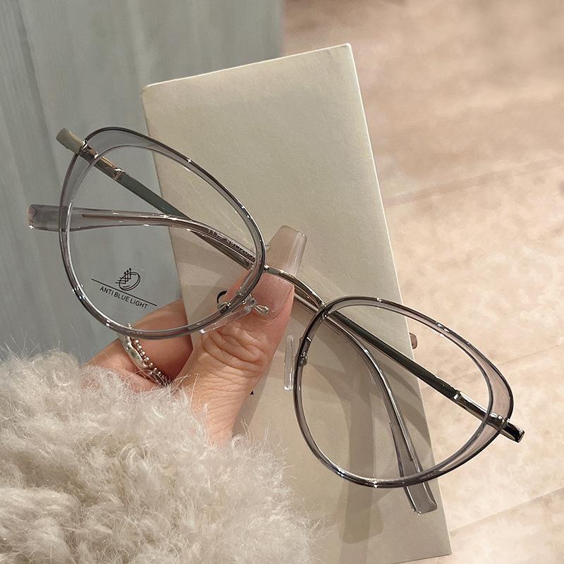 New Fashion Women'S Glasses Frame Cat Eye Shape Anti Blue Light Glasses Women Material Computer Glasses