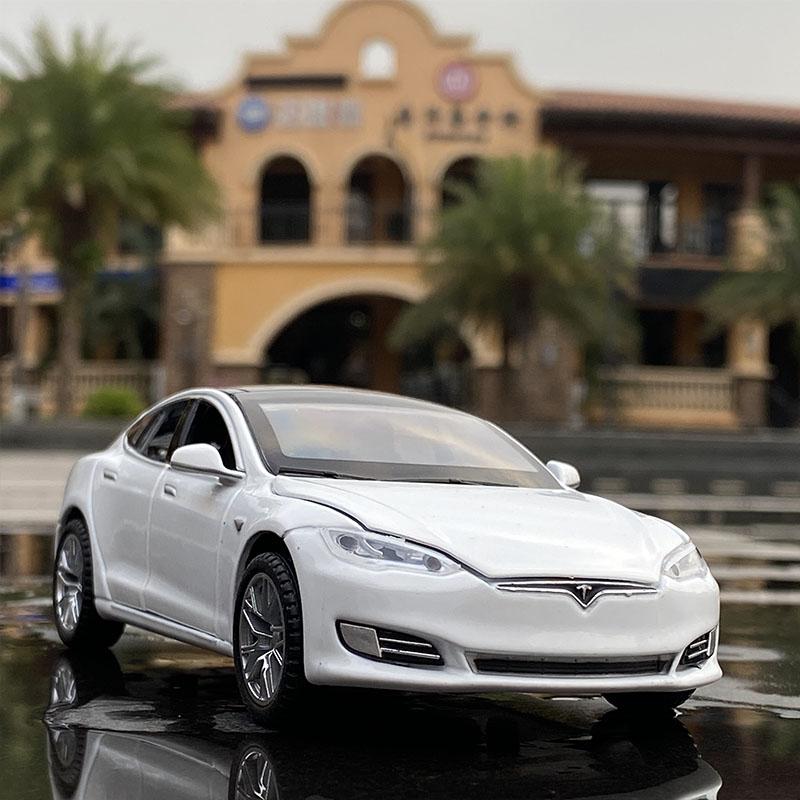 1:32 Tesla Model S Model 3 Alloy Car Model Diecast Metal Toy Car Vehicles Model Simulation Sound Light Collection Gift